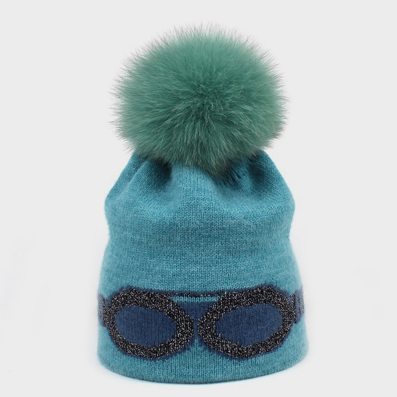 H00095 کلاه بافتنی ژاکارد 10% پشم 90% نخ برس خورده H00095 کلاه بافتنی ژاکارد 10% پشم 90% نخ برس خورده