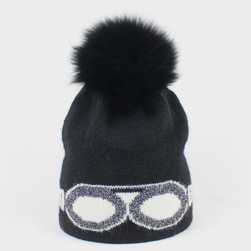 H00095 کلاه بافتنی ژاکارد 10% پشم 90% نخ برس خورده H00095 کلاه بافتنی ژاکارد 10% پشم 90% نخ برس خورده