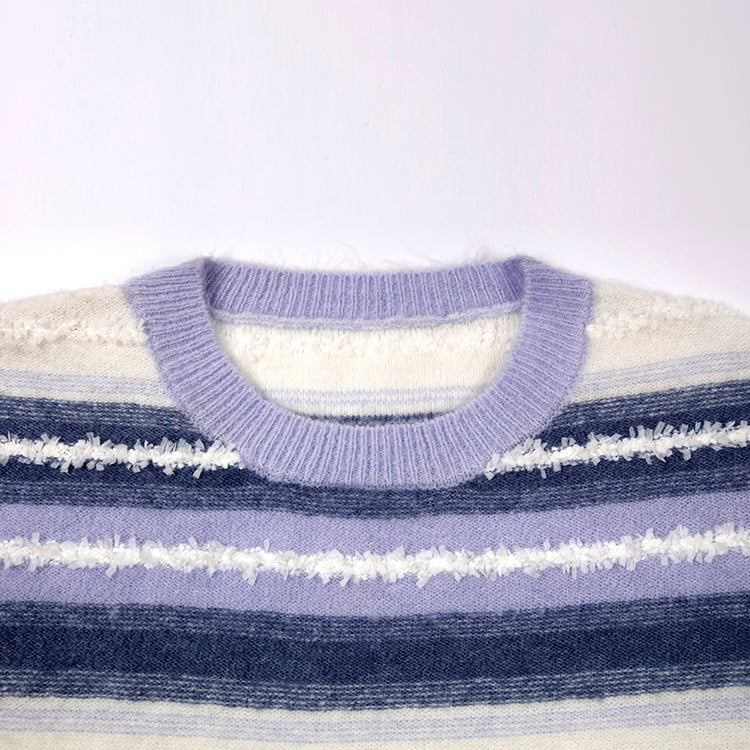 بلوز شیرین یقه گرد گشاد SM-K0047 شیب دار راه راه بلوز شیرین یقه گرد گشاد SM-K0047 شیب دار راه راه