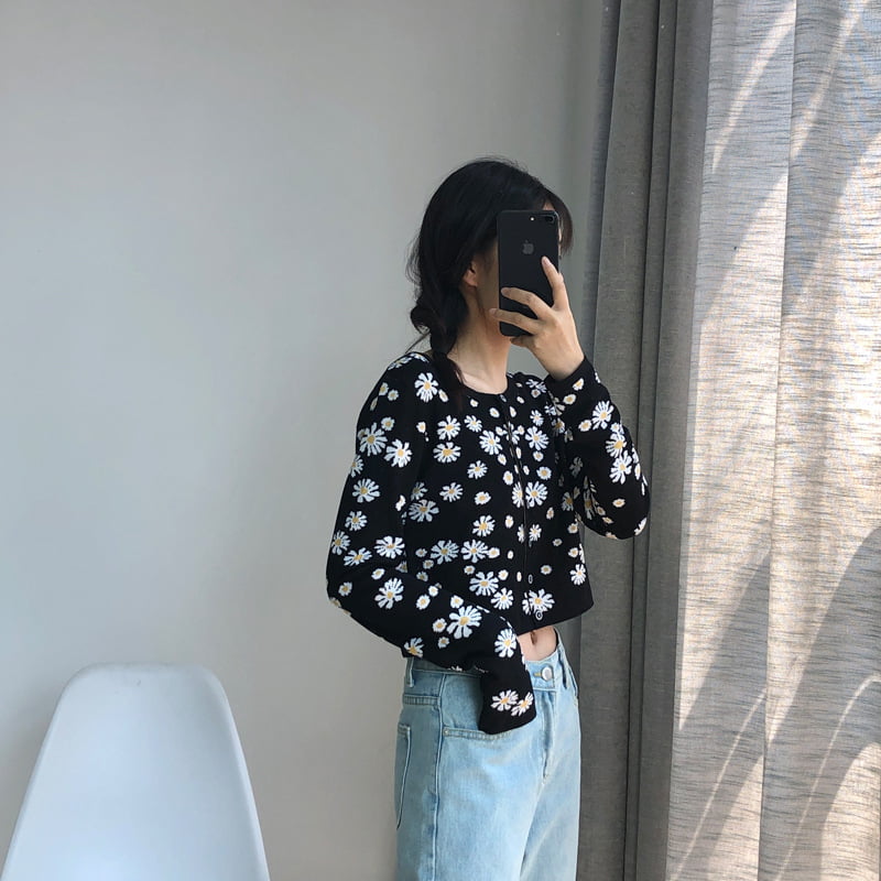 ژاکت کشباف باریک بافتنی زنانه SM-K0009 ژاکت کوچک بافتنی دیزی ژاکت کشباف باریک بافتنی زنانه SM-K0009 ژاکت کوچک بافتنی دیزی