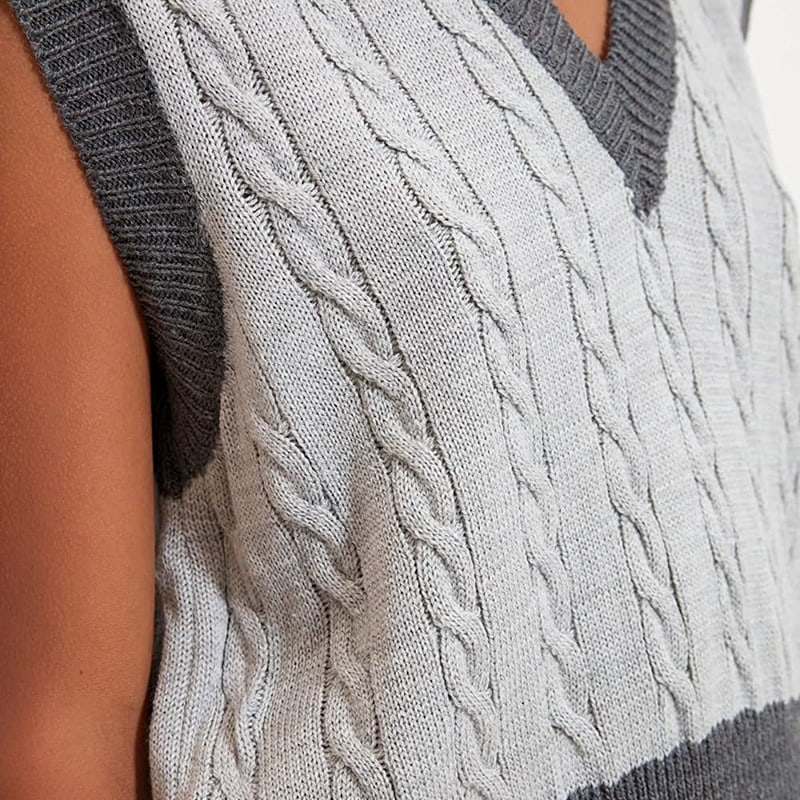 جلیقه بافتنی با یقه V نفیس SM-K0100 جلیقه بافتنی با یقه V نفیس SM-K0100